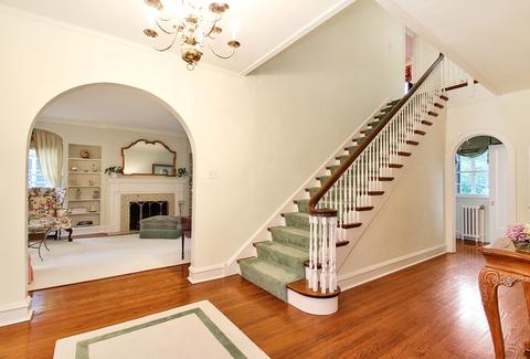 900 Lenox Rd, Glenview, IL 60025 photo 2