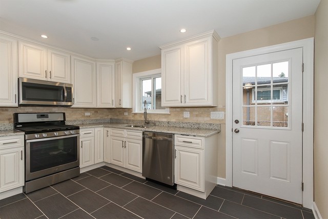 100 N Grant Dr, Addison, IL 60101 photo 10