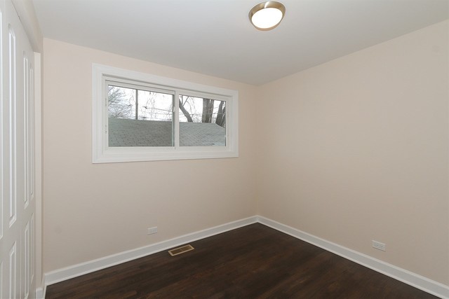 100 N Grant Dr, Addison, IL 60101 photo 23