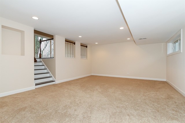 100 N Grant Dr, Addison, IL 60101 photo 13