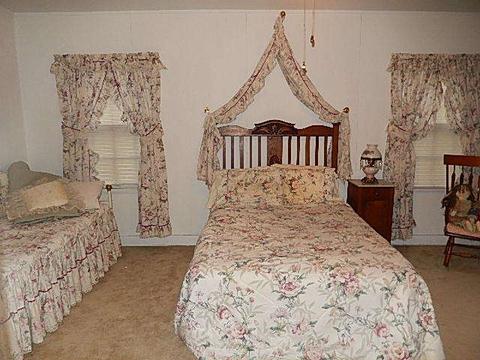 2 Cottage Row, Midlothian, IL 60445 photo 24