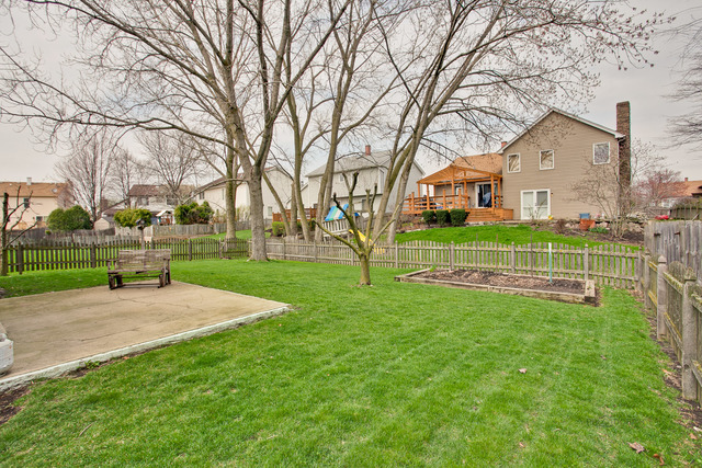 521 Valleyview Dr, Bartlett, IL 60103 photo 30