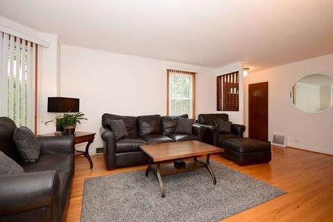 7701 W Devon Ave, Chicago, IL 60631 photo 6