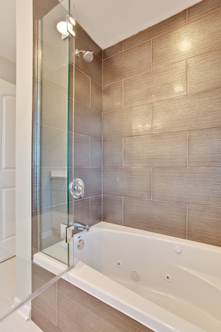 10000 S Oakley Ave, Chicago, IL 60643 photo 16