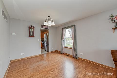 2219 Twin Lakes Ct, Plainfield, IL 60586 photo 4