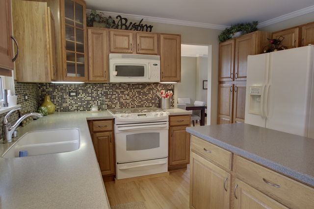 2701 Cavalcade Ct, Aurora, IL 60503 photo 8