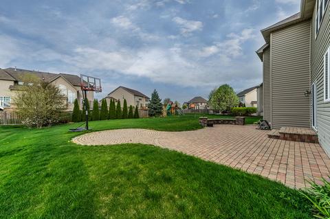 388 E Bloomfield Cir E, Oswego, IL 60543 photo 25