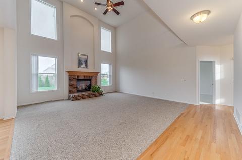 388 E Bloomfield Cir E, Oswego, IL 60543 photo 8