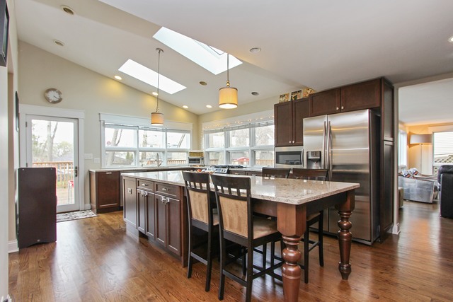 136 Tower Rd, Barrington, IL 60010 photo 4