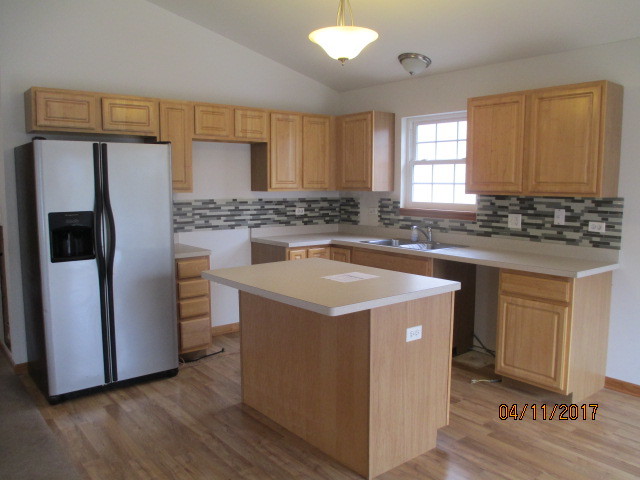 511 Northlake Rd, Lakemoor, IL 60051 photo 5