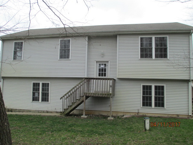 511 Northlake Rd, Lakemoor, IL 60051 photo 1