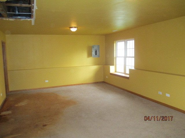 511 Northlake Rd, Lakemoor, IL 60051 photo 13