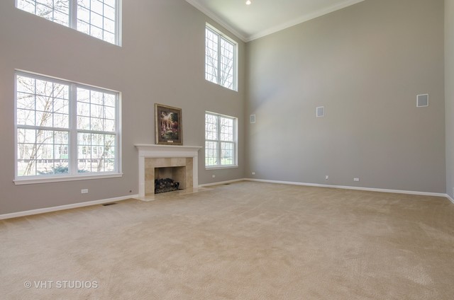 1695 Pondview Dr, Hoffman Estates, IL 60192 photo 8