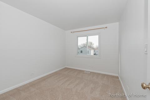244 Mccook Ct, Bartlett, IL 60103 photo 9