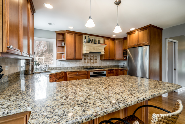 15534 S Robin Ct, Plainfield, IL 60544 photo 7