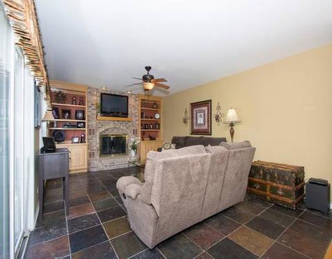 1350 Windgate Ct, Bartlett, IL 60103 photo 7