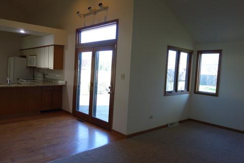 22864 W Charlotte Rd, Plainfield, IL 60586 photo 4