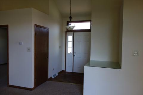 22864 W Charlotte Rd, Plainfield, IL 60586 photo 3