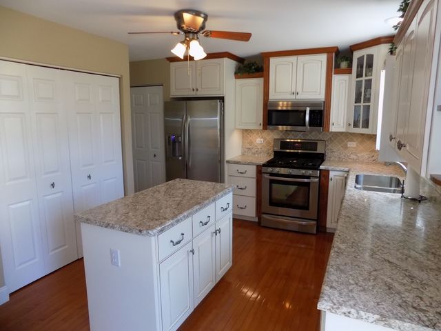 4322 Bronk Cor, Plainfield, IL 60586 photo 7