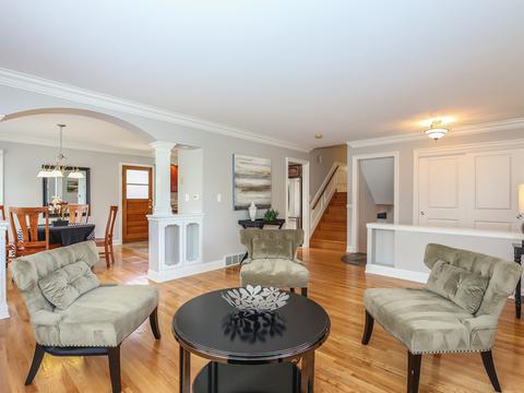 1307 E Prairie Ave, Wheaton, IL 60187 photo 4