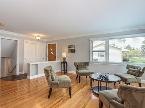 1307 E Prairie Ave, Wheaton, IL 60187 photo 3