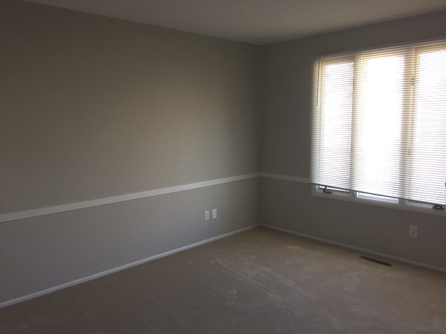 9 Cypress Sq, Elgin, IL 60123 photo 10