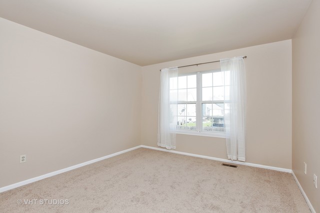 21241 W Covington Dr, Plainfield, IL 60544 photo 8