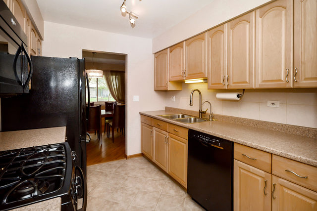 1778 Tahoe Circle Dr, Wheeling, IL 60090 photo 15