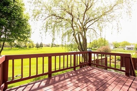 4464 Harbor Cir, Hoffman Estates, IL 60192 photo 10