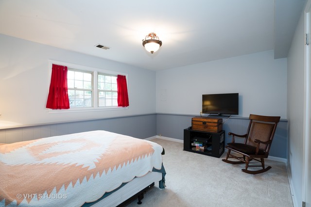 1102 Westhaven Dr, Wheaton, IL 60189 photo 13