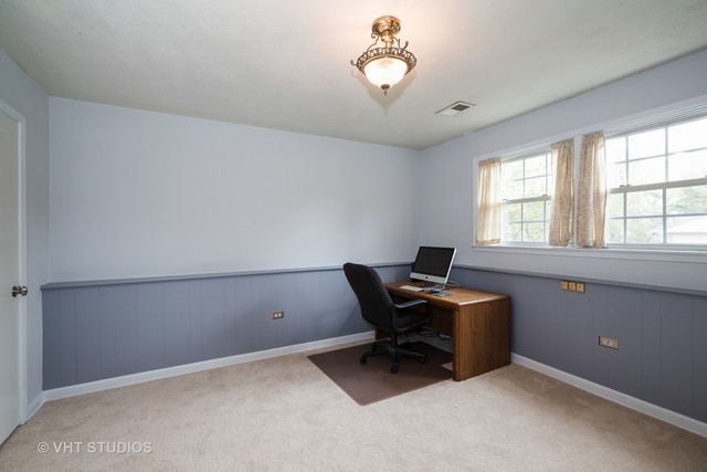 1102 Westhaven Dr, Wheaton, IL 60189 photo 14