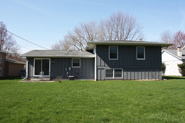 637 Eichler Dr, West Dundee, IL 60118 photo 19