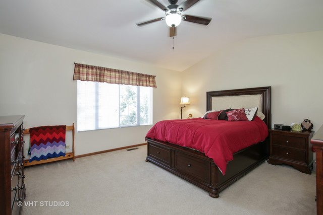 6 Preston Ct, Algonquin, IL 60102 photo 8