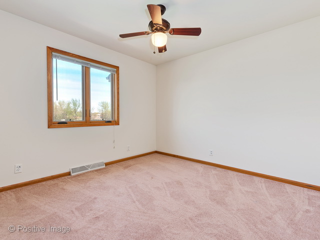 260 Circlegate Rd, New Lenox, IL 60451 photo 9