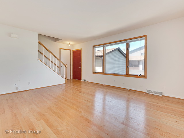 260 Circlegate Rd, New Lenox, IL 60451 photo 3