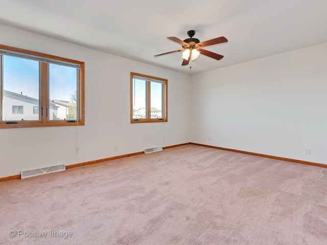 260 Circlegate Rd, New Lenox, IL 60451 photo 8