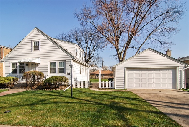 9122 28th St, Brookfield, IL 60513 photo 1