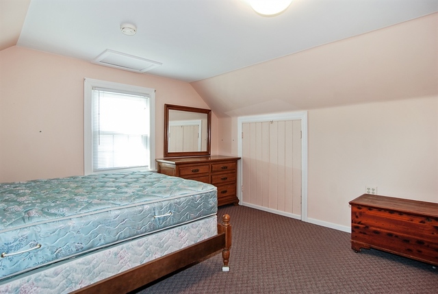 9122 28th St, Brookfield, IL 60513 photo 6