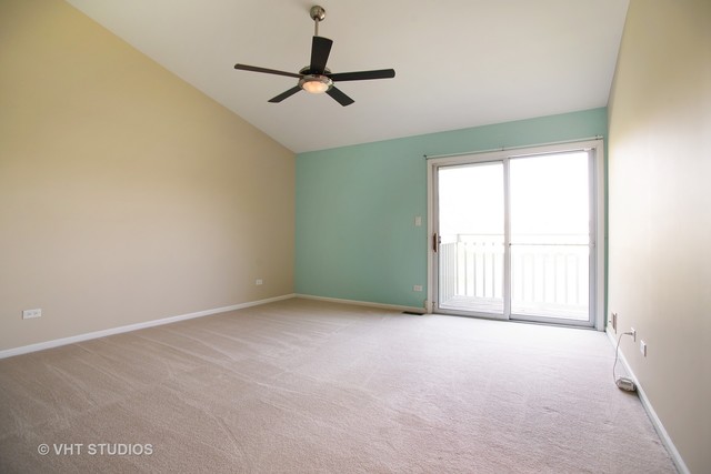 1356 Longacre Ln, Wheeling, IL 60090 photo 4