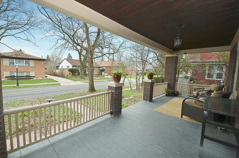 144 E Burlington St, Riverside, IL 60546 photo 6