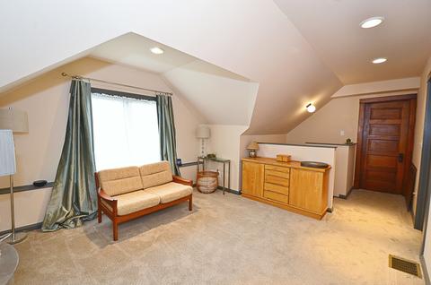 144 E Burlington St, Riverside, IL 60546 photo 22