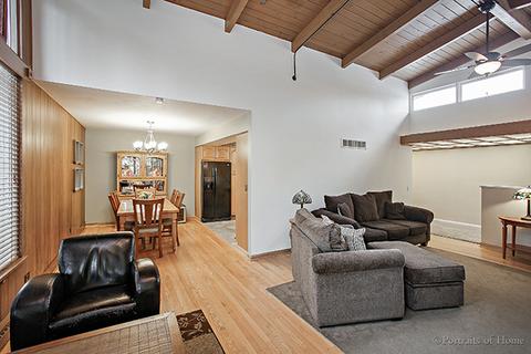 914 James Ct, Wheaton, IL 60189 photo 3
