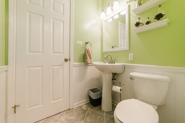 1335 Meyer Rd, Hoffman Estates, IL 60169 photo 13