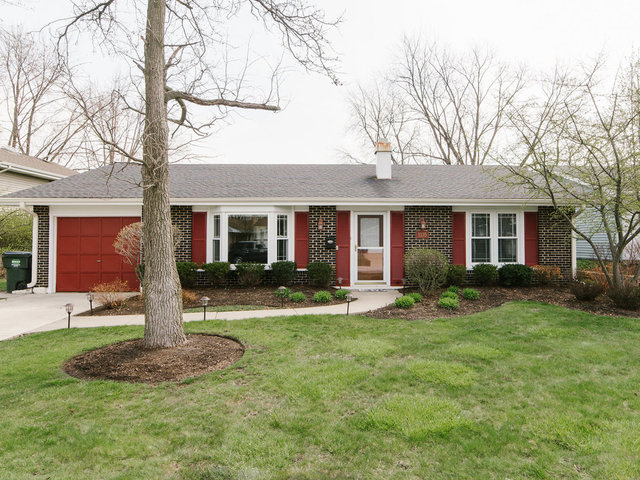 1335 Meyer Rd, Hoffman Estates, IL 60169 photo 3
