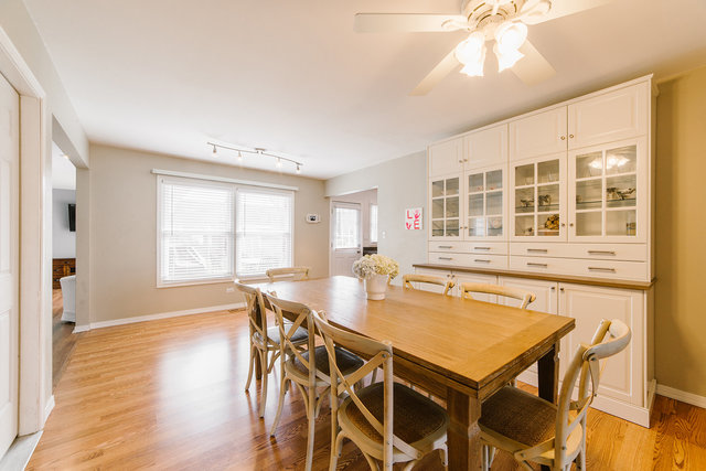 1335 Meyer Rd, Hoffman Estates, IL 60169 photo 6