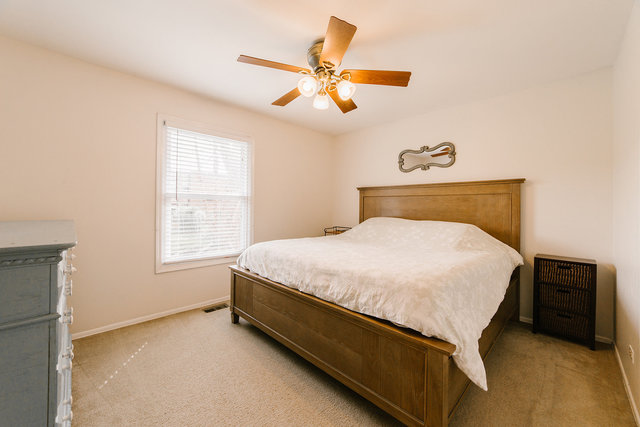 1335 Meyer Rd, Hoffman Estates, IL 60169 photo 14