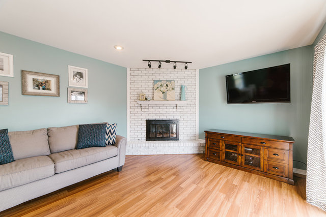 1335 Meyer Rd, Hoffman Estates, IL 60169 photo 12
