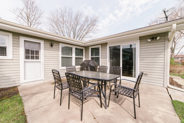 1335 Meyer Rd, Hoffman Estates, IL 60169 photo 19