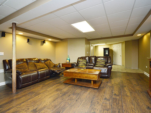 776 Meadow Dr, Des Plaines, IL 60016 photo 14