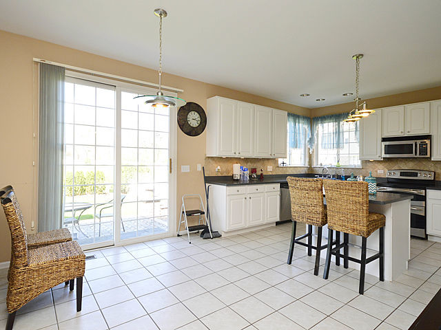 776 Meadow Dr, Des Plaines, IL 60016 photo 7